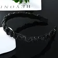 Diadema negra con lentejuelas, tela plisada y cristales brillantes de estilo francés - Estilo plisado estrecho / Diamantes de Imitación Negros