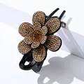 Pinza para el pelo con diseño de flor en resina negra y pedrería de cristal champán - Estrás Champaña (8 Estrás Completo 6 Pétalos Redondeado)