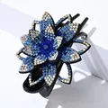 Pinza para el pelo con flor azul brillante, diamantes de imitación y pétalos florales - Estrás Azul (14 Estrás Completo 6 Pétalos Hueco)