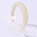 Elegante brede hoofdband met handgemaakte witte parels voor een vintage trouwstijl - Mix van Grote en Kleine Parels / Wit