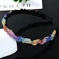 Diadema de lujo con cristales de degradado arcoíris y base ancha negra para fiestas - Estilo Strass Multicolor Fruncido
