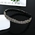 Diadema ancha de lujo con brillantes cristales grises y diamantes en tela negra - Estilo Gris Transparente Fruncido