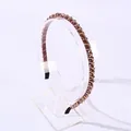 Diadema marrón con perlas de cristal púrpura y tachuelas doradas en soporte - Púrpura oscuro