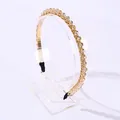 Serre-tête élégant en métal doré avec perles de cristal champagne sur support - Champagne 2