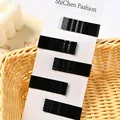 Set de 10 pinzas para el cabello en metal negro sobre tarjeta para peinado mujer - Horquilla (5cm Ondulada Pequeña) / Conjunto de gran capacidad / Negro