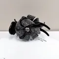 Französische Vintage Haarklammer in Schwarz mit Strass-Schleife und Kristall-Detail - Rosenblüte Kristall (Gun Black Diamant)