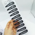 Lot de 10 barrettes BB noires mates en métal avec un design triangulaire minimaliste - 6cm / Waterdrop Shape Matte Glaze