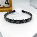 Diadema de resina negra con trenzado dorado champán y eslabones redondos chic - Cadena en Forma de 8 Tejido Dorado / Café Claro