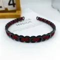 Diadema de moda con lazos calados negros y detalle de cinta de terciopelo granate - Cadena en Forma de 8 Tejido Brillante / Burdeos