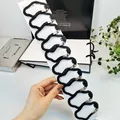 Détail de 10 élastiques à cheveux noirs avec boucles métalliques Love Day et strass brillants - Carte Longue Avec 10 Pinces À Cheveux Pour Bébé Recouvertes De Tissu [accessoires Nuage]