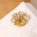 Elegante gemelo de flor dorada con pétalos de cristal para decoración de camisas de lujo - Estilo Floral (9923) / Oro KC