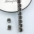 Set aus anthrazitfarbenen Edelstahl-Mini-Haarklammern mit Strassstein-Akzenten - Weißer Zirkon