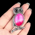 Vintage owl necklace with a pink striped agate stone and antique silver finish details - Rose Red Agate (Optimized)