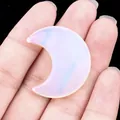 Pierre de lune en opale iridescente en forme de croissant pour la création de bijoux - Opale (Synthétique)
