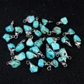 Onregelmatige turkoois edelsteen hangers met verzilverde kapjes voor DIY sieraden - Synthetisch Blauw Turkoois
