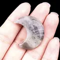 Cristal de labradorite naturelle en forme de lune avec éclat gris et violet - Labradorite