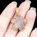 Handheld gold-plated five-petal flower pendant with grey natural stone inlay - Labradorite