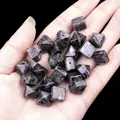 Natürliche dunkelgraue Kristallperlen in Pyramidenform für DIY-Halsketten und Schmuck - Larvikit