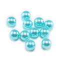Dettaglio di perline rotonde azzurre in finta perla con finitura perlata e lucida - Celeste (5mm/200pz)