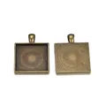 Ciondolo quadrato 25mm in bronzo antico con motivo a raggiera per gioielli fai da te - Stile Quadrato Raggiera / Bronzo Antico
