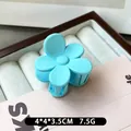 Matte light blue flower hair claw clip sized 4x4x3.5cm for elegant hairstyling - Aquamarine