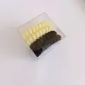 Set de gomas de pelo en espiral mate crema y marrón oscuro en caja de regalo - Combo Negro + Beige / Envase tipo caja