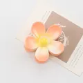 Blumen-Haarklammer mit orange-gelbem Farbverlauf aus mattem Kunstharz für Damen - Orange