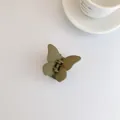 Matte olijfgroene vlinder haarclip in elegante Koreaanse stijl voor vrouwen - Groen (6.8*6*4)