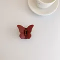 Matter dunkelroter Schmetterling-Haarclip mit eleganter mattierter Oberfläche - Rot (6.8*6*4)