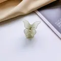 Eleganter Schmetterling Haarklammer mit mattem Finish in blassem Salbeigrün für Damen - Grün (5*4*3.5)