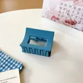 Pinza per capelli quadrata blu scuro opaca con design geometrico vuoto moderno - Blu Chiaro Rettangolare