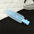 Pince à cheveux mate bleu clair en acrylique sans trace pour maquillage avec fini jelly - Bleu