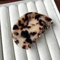 Pince à cheveux en acétate écaille de tortue avec lettrage doré Barrette La France - Écaille Claire