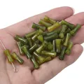 Perline in resina verde oliva a forma di bambù per gioielli fai-da-te nel palmo - Verde Sfumato (5 Pezzi/Confezione) / 13x5mm (Diametro del foro circa 1mm)