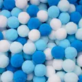 Pompon soffici blu e bianchi per artigianato fai-da-te e accessori per abbigliamento - 30 Pezzi (2,5 cm) / Serie Blu