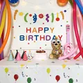 Dettaglio del set sfondo di compleanno a cartoni con motivi colorati e cappellini - Stile Geometrico Pop (5145163871130)