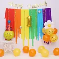 Fondo arcoíris con pancarta Happy Birthday y globo número 1 para el primer cumpleaños - Diseño 4D Smile Face (ins4D笑脸套装)