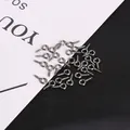 Schwarze Ringschrauben für DIY-Schmuckherstellung auf minimalistischem Hintergrund - 4*8mm (ca. 1,2mm Dick) 200 Stk./Packung / Gunmetal