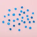 Blaue Glasblumenperlen mit Evil Eye Design für DIY handgefertigten Schmuck - 1 Strang (ca. 37-45 Stück, Durchmesser 4-5mm) / Himmelblau