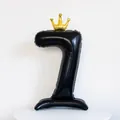 Globo negro número 7 de 40 pulgadas con corona dorada y soporte para fiesta cumpleaños - Número 7