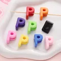Perles alphabet P en acrylique multicolore pour la création de bijoux DIY - Lettre P