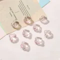 Cuentas de vidrio de trébol rosa transparente para hacer joyas DIY en la mesa - 10 Piezas/Paquete (13mm) / Rosa Transparente