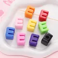 Perles colorées lettre E en acrylique avec grands trous pour création de bijoux DIY - Lettre E