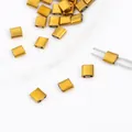 Cuentas rectangulares doradas de doble agujero para pulseras y joyas de bricolaje - Dorado