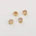 Connecteur carré plaqué or 14K avec zircon rose champagne et détails filigranes - 10x7mm (1 Pièce/Pack) / Zircone Champagne