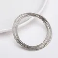 Fil d'acier à mémoire argenté 6cm pour création de bracelets et bijoux faits à la main - Pack de 20 Boucles (Épaisseur 0,6 mm, Diamètre 6 cm) / Nickel
