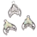 Zilveren zeemeerminstaart maan hanger met groene opaal effect voor DIY-sieraden maken - Vissenstaart / Ca. 17x21mm / Zilver Groen Glas