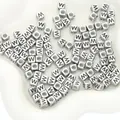 Perline quadrate in argento acrilico con lettera M per braccialetti fai da te e gioielli - Lettera W / Quadrato / 50 Pezzi/Confezione / Argento Antico