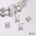 Copriperle a petalo traforato da 8mm in argento per creazione gioielli e braccialetti - Fiore a Quattro Petali Delicato 8mm (Stile 06) / 50 Pezzi/Confezione (Apertura circa 1 mm) / Argento