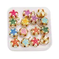 Set van 15 kleurrijke emaille bloemkralen met gouden hangringen voor DIY-sieradenprojecten - Cloisonné Klokjes / 15 Stuks per Verpakking (14mm) / Willekeurig Gemengde Kleuren